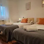 637A Moderno Y Comodo Apto